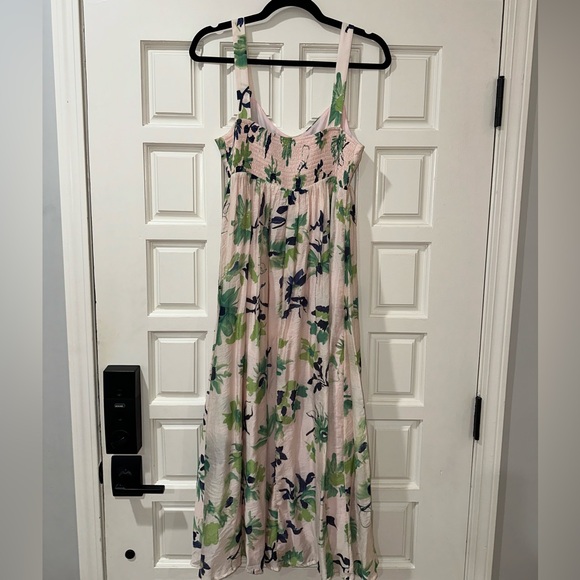 🌸EUC TCEC Midi Dress🌸 - Picture 6 of 7